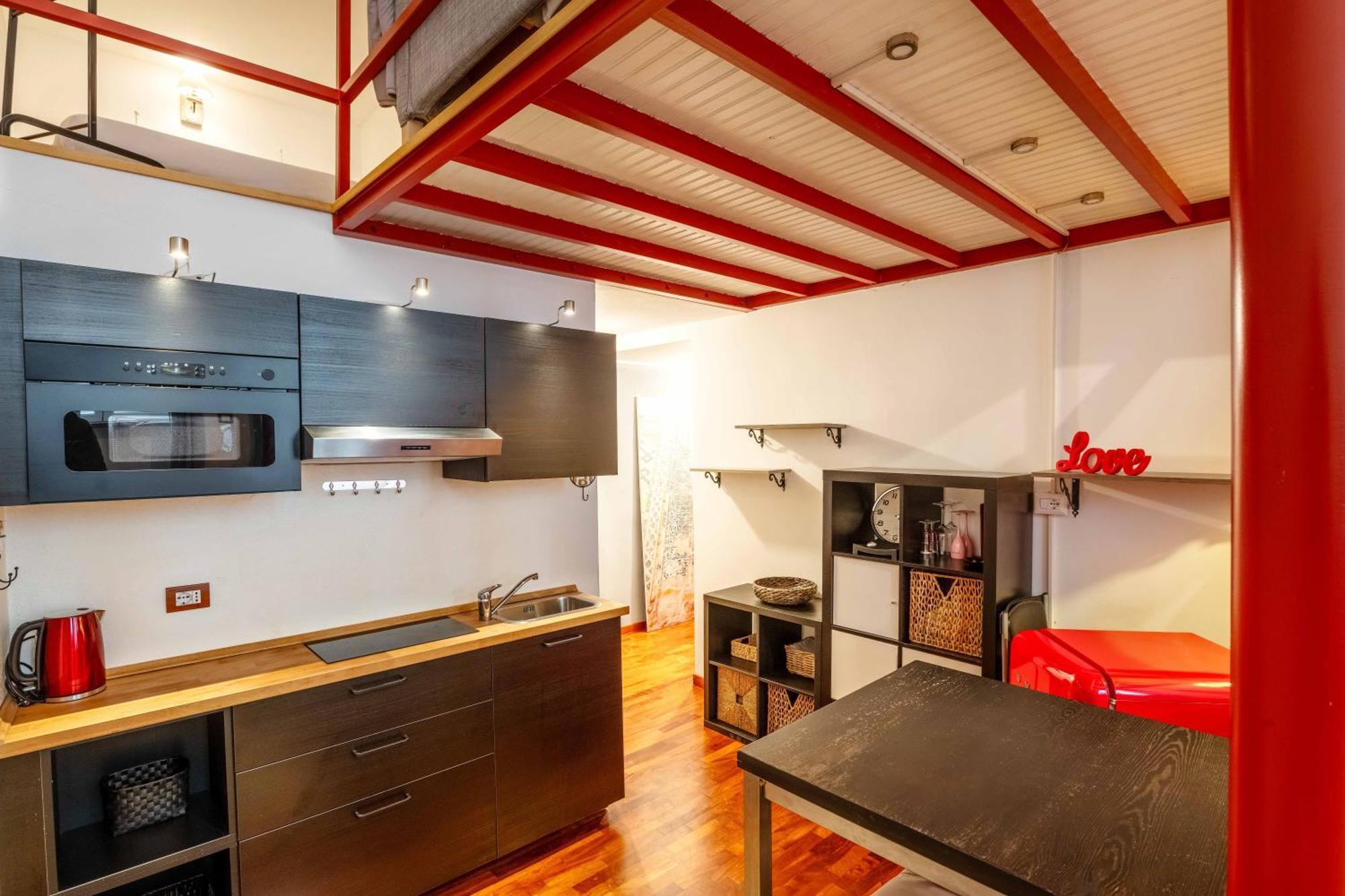 One Bedroom Apartment With Terrace Near Duomo Милан Экстерьер фото